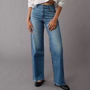 American Eagle Super high rise baggy wide leg ankle jeans